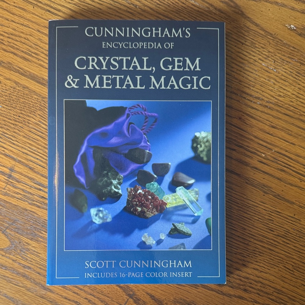 Cunningham's Encyclopedia of Crystal, Gem & Metal Magic - Blue Cover